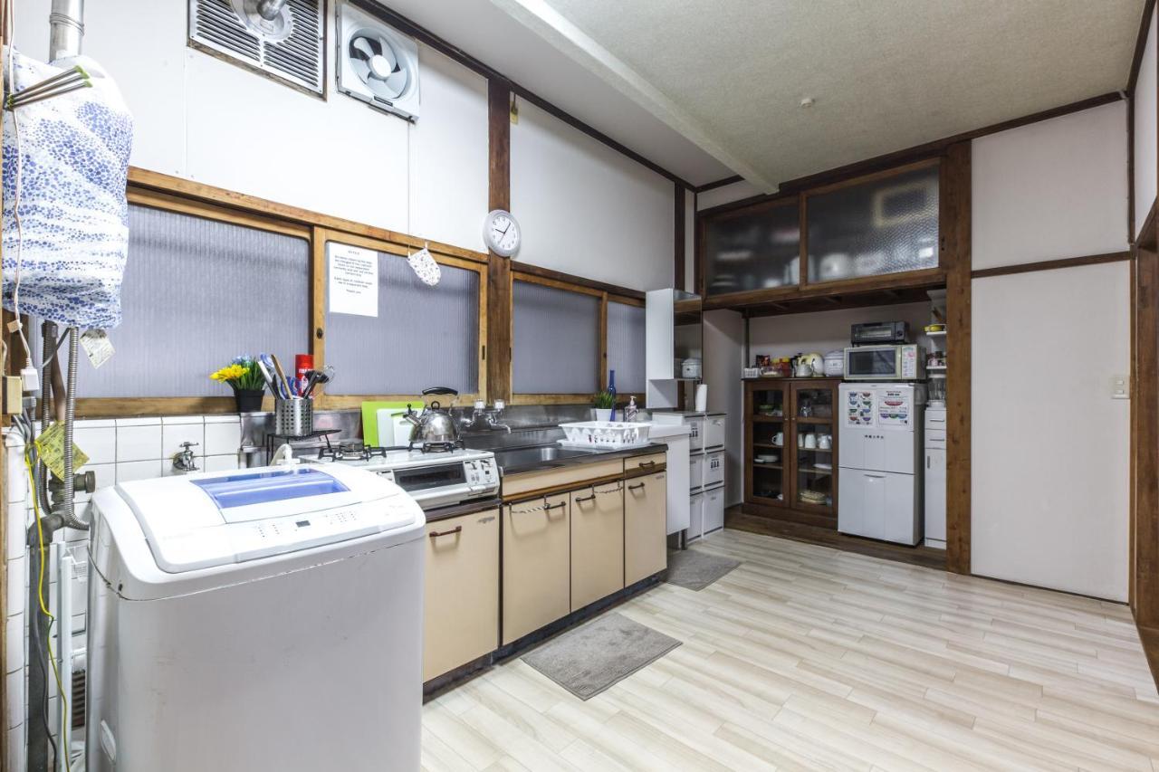 Samurai House - Large Family House, West Shinjuku طوكيو المظهر الخارجي الصورة