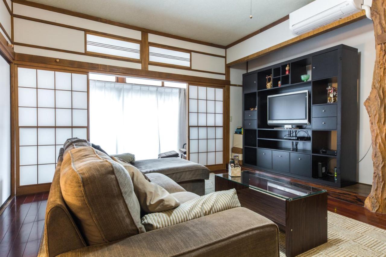 Samurai House - Large Family House, West Shinjuku طوكيو المظهر الخارجي الصورة