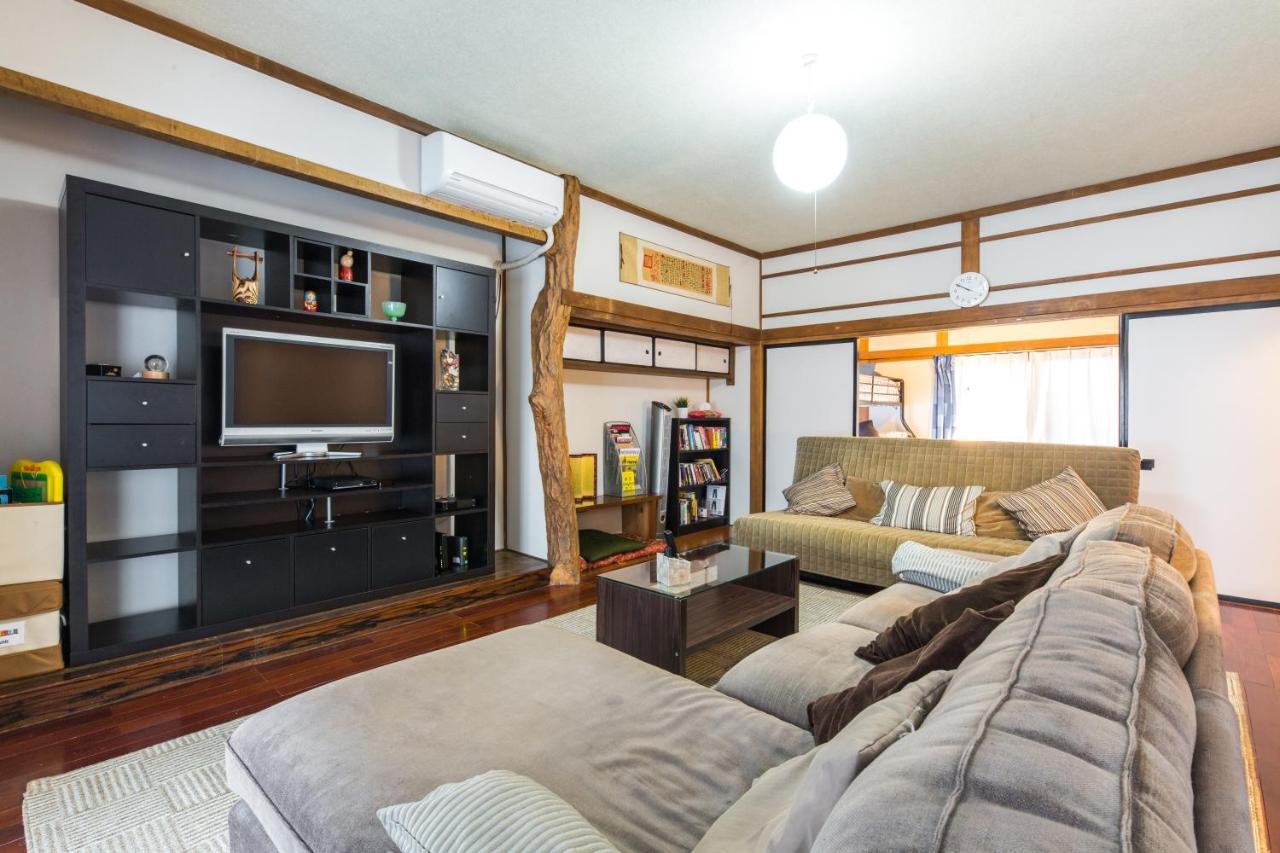 Samurai House - Large Family House, West Shinjuku طوكيو المظهر الخارجي الصورة