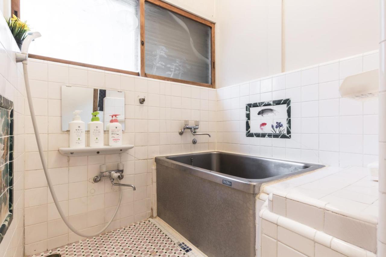 Samurai House - Large Family House, West Shinjuku طوكيو المظهر الخارجي الصورة